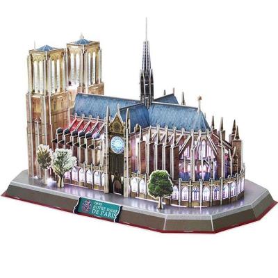 Katedrála Notre Dame Paříž - 3D puzzle model s LED osvětlením