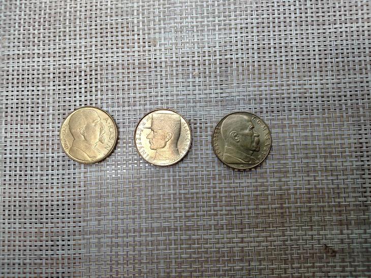 10 Kčs federativní mince - Numismatika