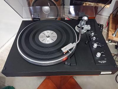 gramofon Hitachi PS 48