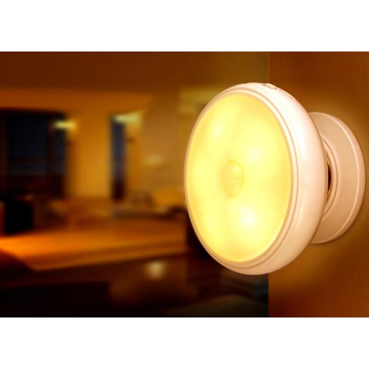 LED lampa lampička 11 LED se snímačem pohybu a senzorem soumraku - Zařízení pro dům a zahradu