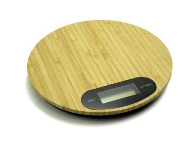 Kulatá bambusová kuchyňská váha 5kg LCD 18,5x18,5cm