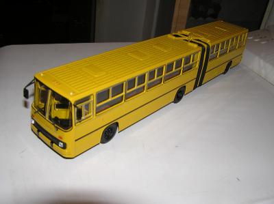 IKARUS 18, kovový model kloubového autobusu, ČSSR, Maďarsko