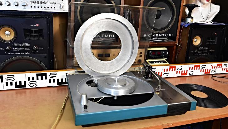Unikátní gramofon, raménko P1101, přenoska SHURE 75, k údržbě (177985)