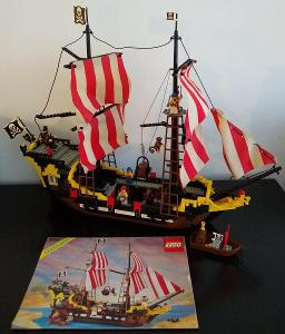 Lego 6285 Piráti, Pirátská loď z 90 let