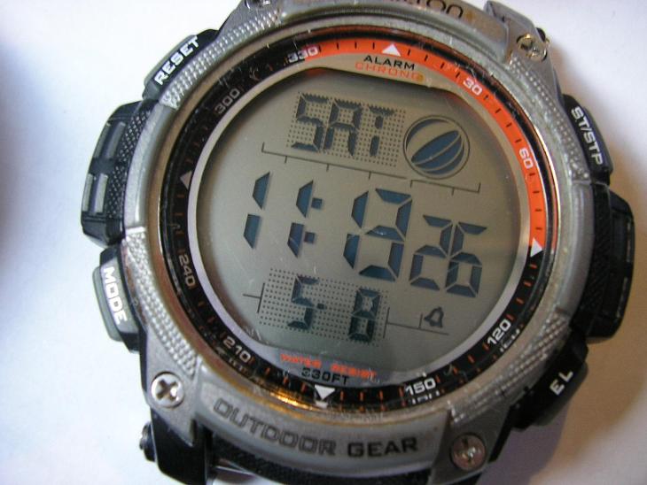 Soubor, konvolut 9 ks LCD hodinek. Digi, digitálky, quartz. Funkční.