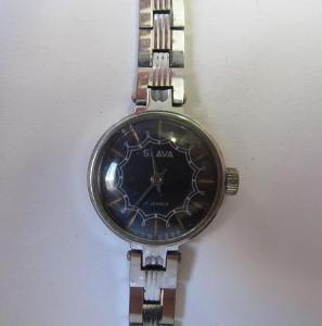 Dámské náramkové hodinky SLAVA 17 Jewels USSR
