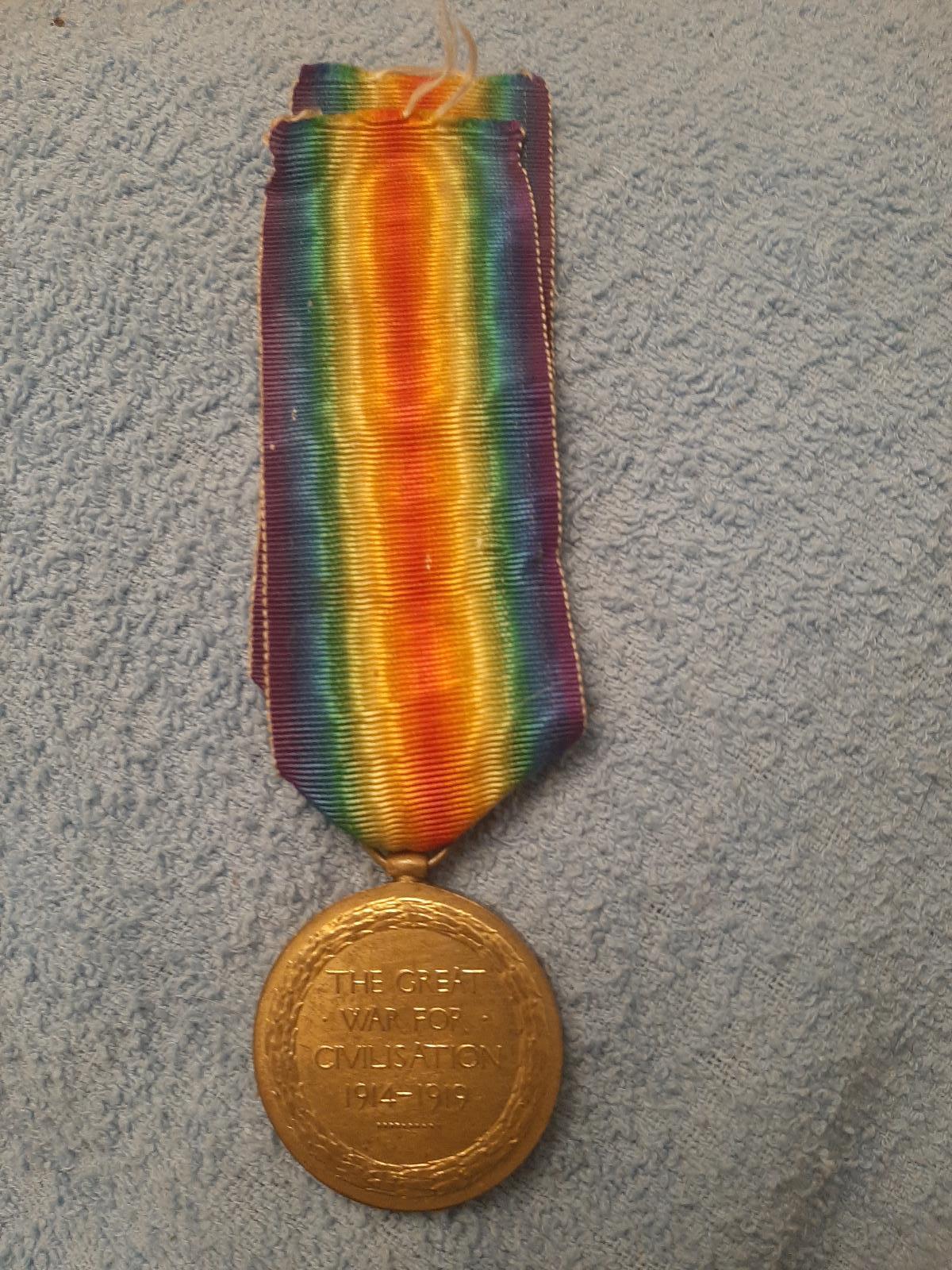 Medaile vítězství Anglie,1914/19, serž. dělostřelectva, dlouhá  stuha  - Sběratelství