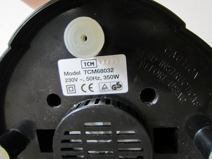 Mixér TCM 68032 - Malé elektrospotřebiče