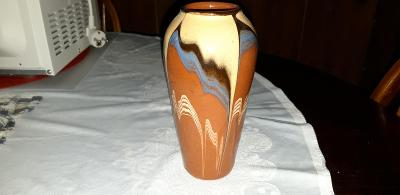 Keramická váza na květiny - bulharský motiv 