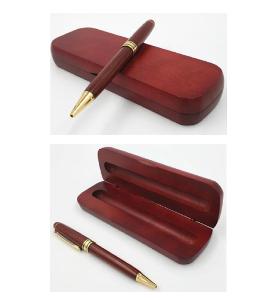 Luxusní dárkový set - kuličkové pero v dřevěném pouzdru. Nové.