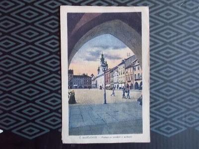 České Budějovice Budweis pohled na náměstí z podloubí známka Hradčany 