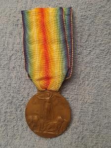 Medaile vítězství Itálie, 1914 - 1918, Legie, Loriolli a Castelli
