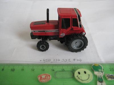 ERTL, No 0546G, traktor INTERNATIONAL 5488, perfektní zpracování