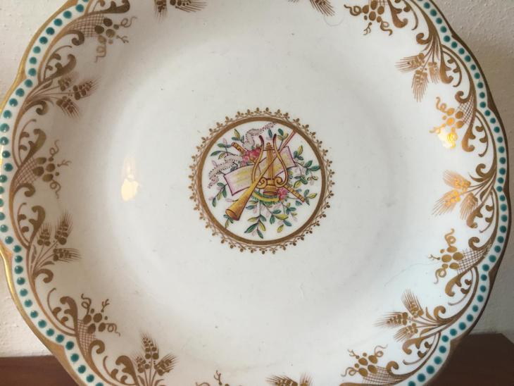 Dekorační kabinetní talíř porcelán ručně malovaný  hudební dekorace