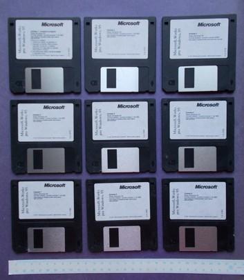 instalační diskety Microsoft Works pro Operační Systém Windows 95