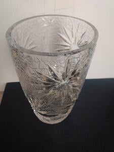 váza   KŘIŠTÁL -  výš. 18cm , pr. 11,5cm