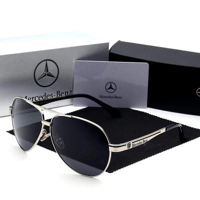 Slnečné okuliare Mercedes - pilotky