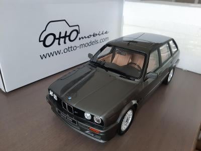 BMW (E30) 325i Touring 1:18 Ottomobile