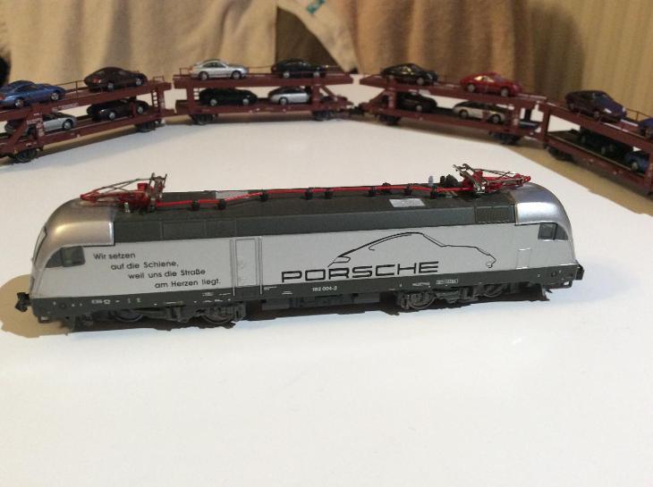 Elektrická lokomotiva “PORSCHE”s vagony /vel. N- digital / MiniTrix - Modelová železnice