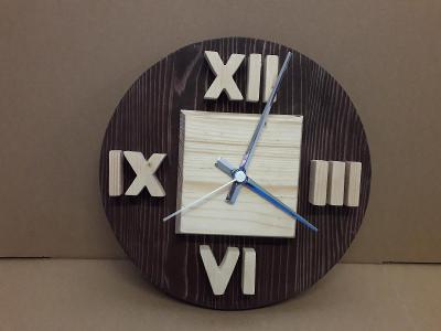 Dřevěné nástěnné hodiny-kulaté-římské