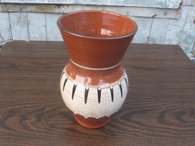 Stará keramická váza - kamenina  v 20 cm, zdobená s glazurou
