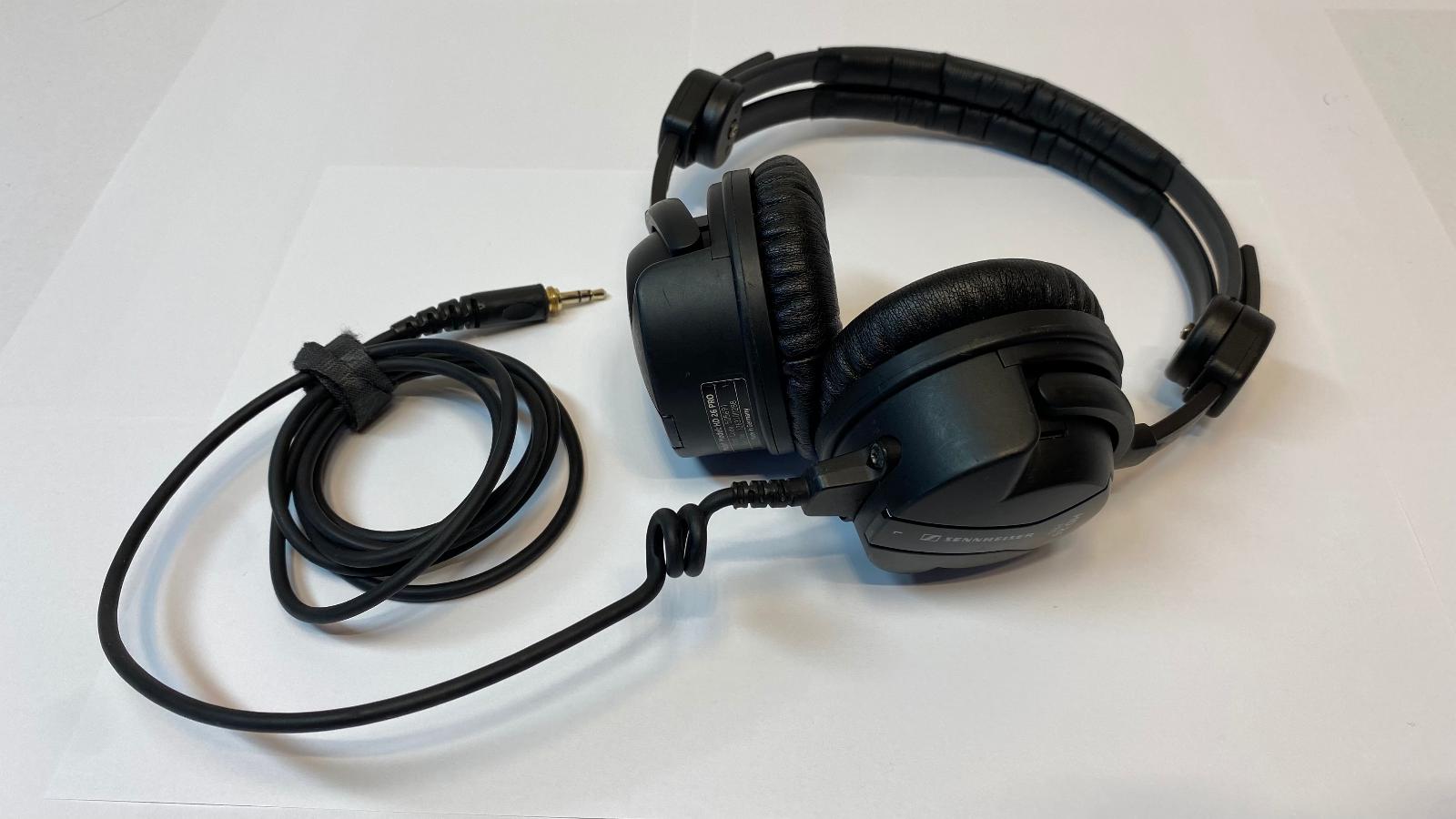 Sennheiser HD-26 Pro Sluchátka | Aukro