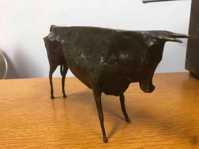 Bronzovy býk - Pablo Picasso