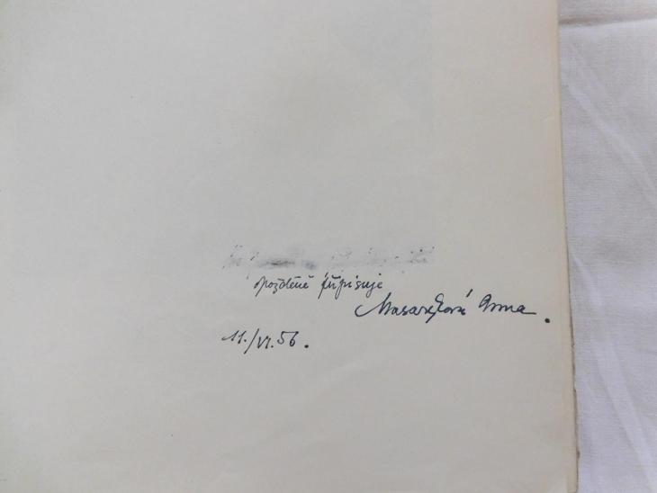 J.Slavíček - monografie s autogramem A. Masarykové a J. Slavíčka