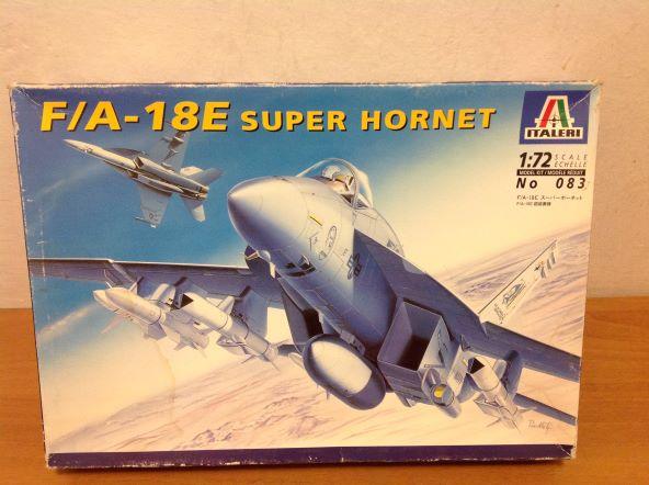 ITALERI - F/A-18E Super Hornet, 1/72 - Vojenské modely letadel