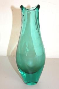 Váza hutní sklo
