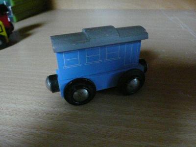 vláčkodráha - modrý vagon
