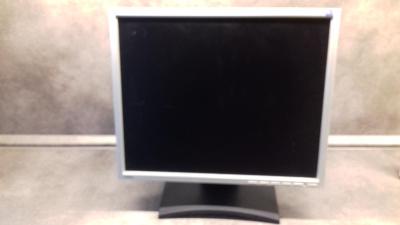 LCD monitor 17" Benq FP73G
