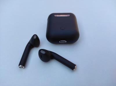 Nová černá bezdrátová sluchátka bluetooth Inpods 12 pro Android a iOS
