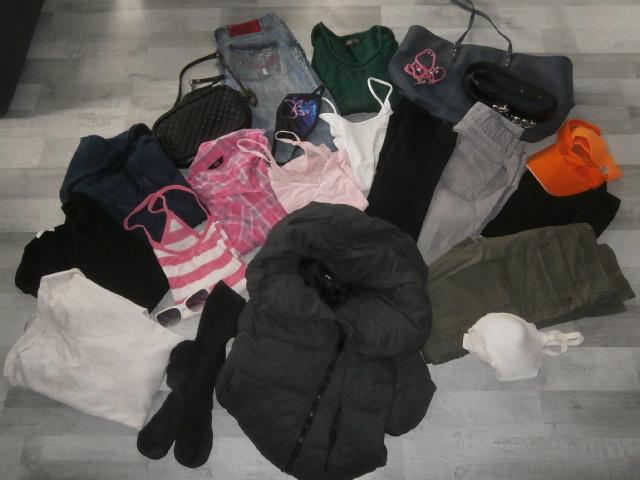 Set dámského oblečení, vel. S, 35ks - Oblečení, obuv a doplňky