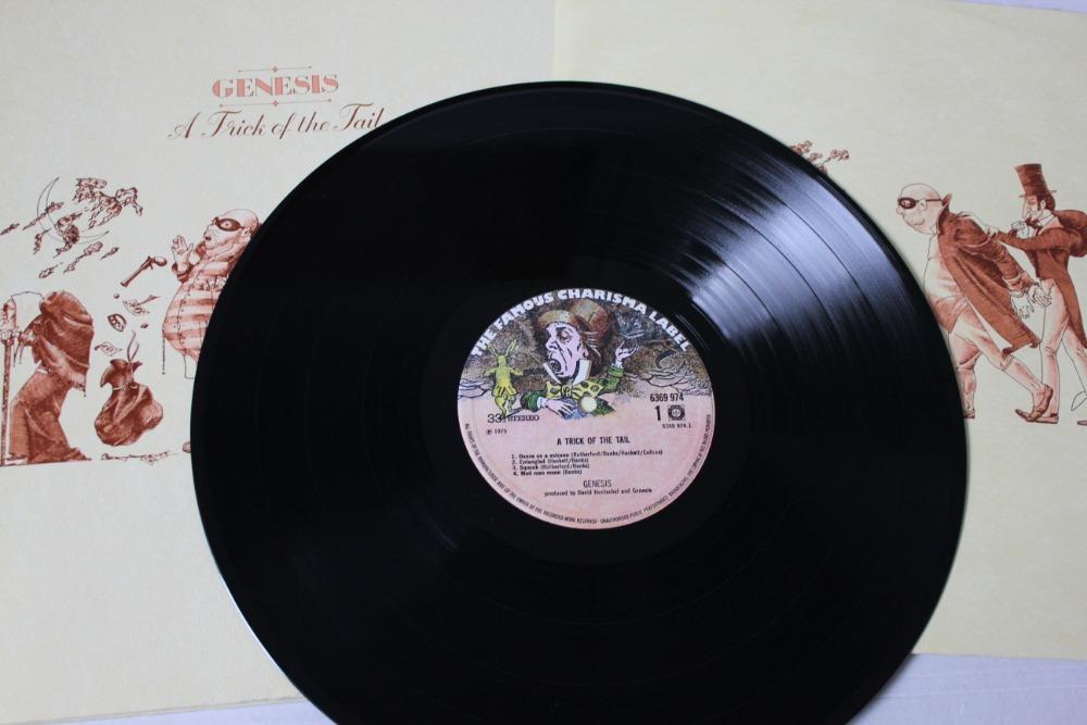 Genesis – A Trick Of The Tail LP 1975 vinyl NL 1.press jako nove NM - LP / Vinylové desky