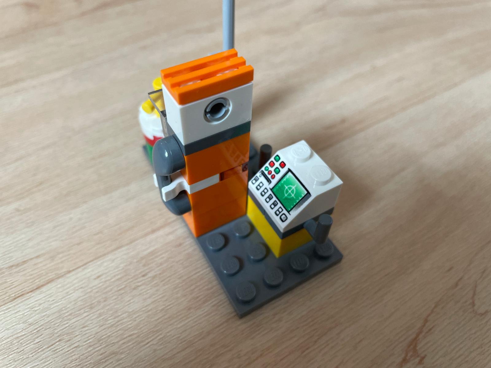 LEGO CITY - díly - telefon, světlo ... | Aukro