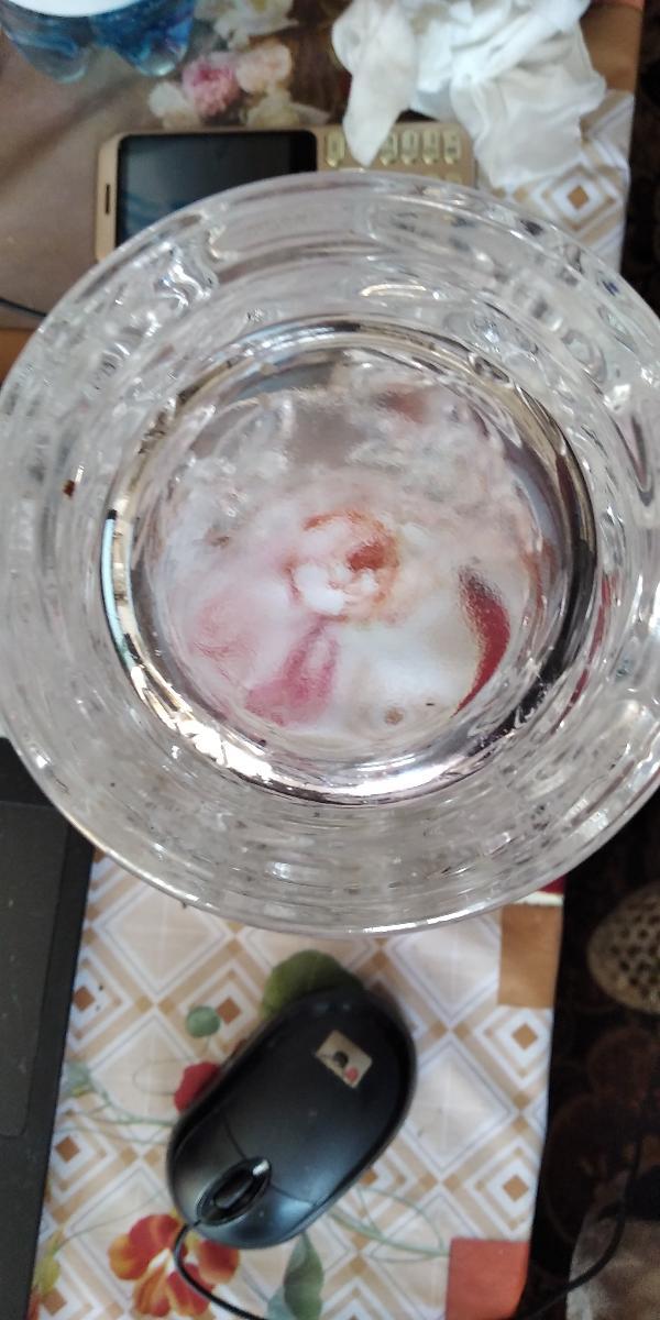Váza se srdíčky hutní sklo těžká 