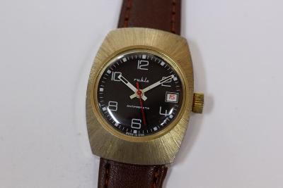 Dámské hodinky Ruhla , Made in GDR, hnědý číselník