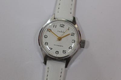 Dámské hodinky Ruhla , Made in GDR, bílý číselník