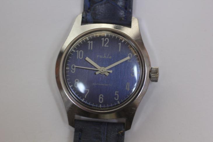 Pánské hodinky Ruhla , Made in GDR, modrý číselník
