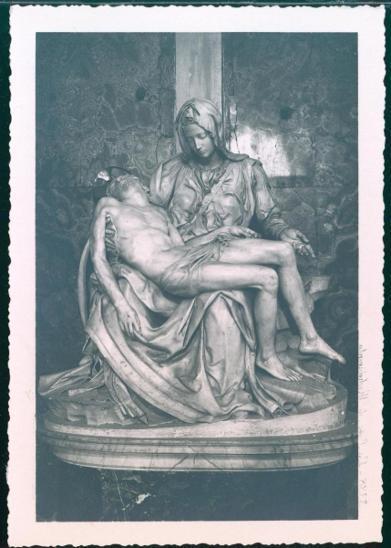 31A130 Michelangelo - Pieta