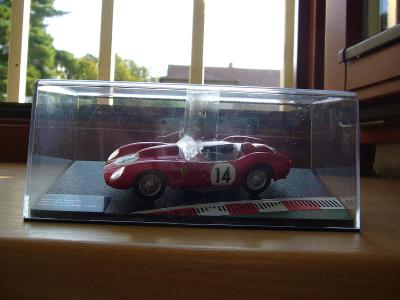 1:43 Ferrari 250 TR Lemans winner 1958