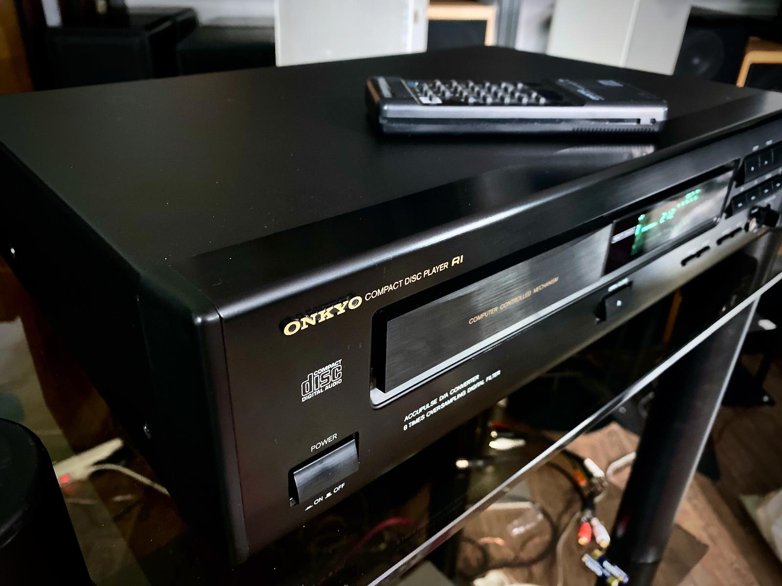 ♫♪♫ ONKYO DX-7011 - TV, audio, video
