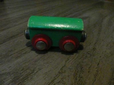 vláčkodráha - zelený vagon