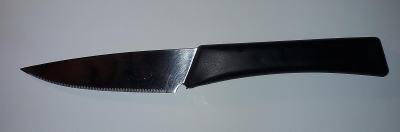 Nůž na zeleninu, černý 11,5 cm Ikea