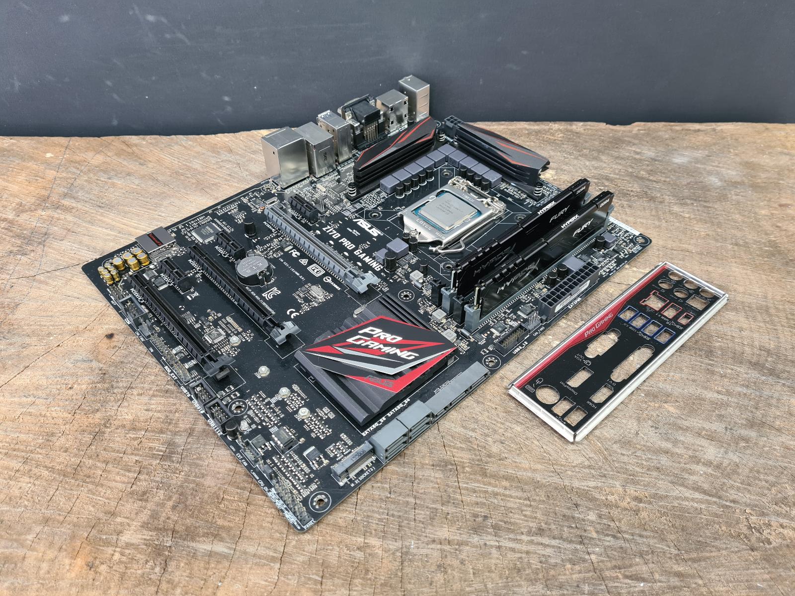 SET - ASUS Z170 PRO GAMING + i7-6700K + 16GB DDR4 3200MHz | Aukro