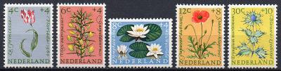 Holandsko-Flóra 1960**  Mi.746-750 / 18 €