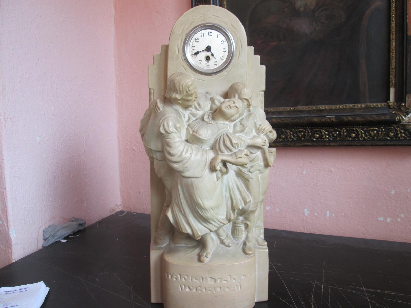 Figurální keramické sousoší- hodiny Bechyně 47cm !!! - Starožitnosti a umění