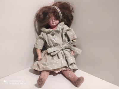 Starožitná celuloidová panenka Schildkrot  v nálezovém stavu 