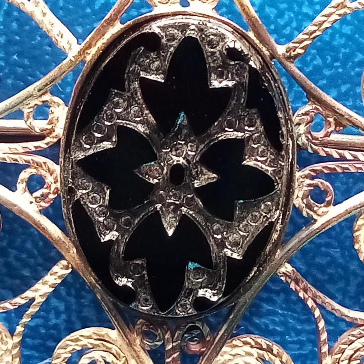 starožitná stříbrná brož, filigrán - Starožitné šperky